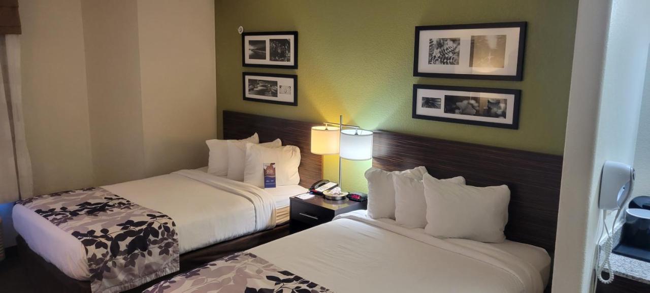 Double Room with Two Double Beds - Non-Smoking at Baymont by Wyndham Pueblo