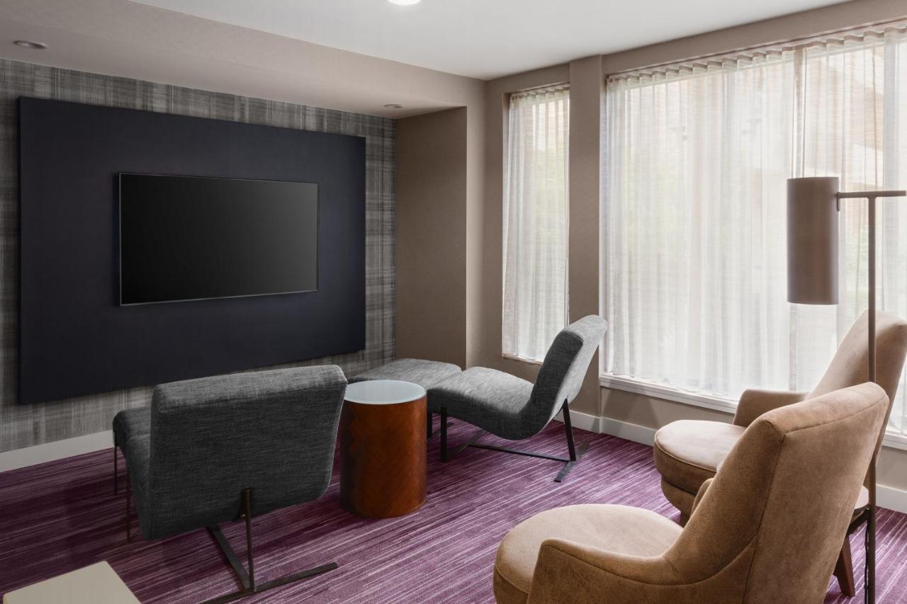 | Sonesta Select Mahwah