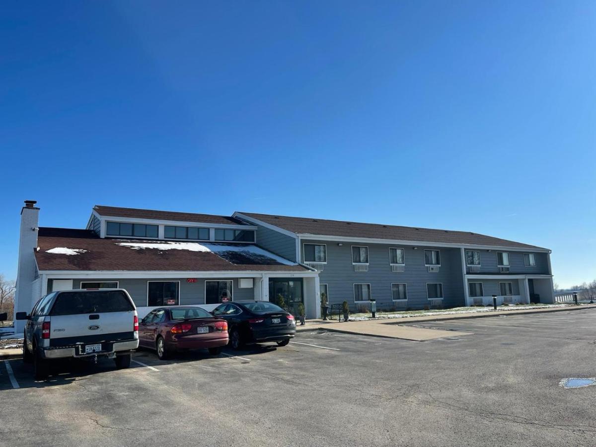 | The Belgium Inn & Suites