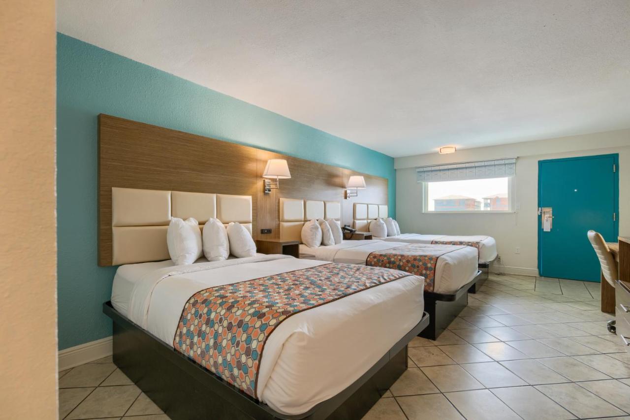 Standard Triple Room - Non Smoking at Beachside Resort Hotel