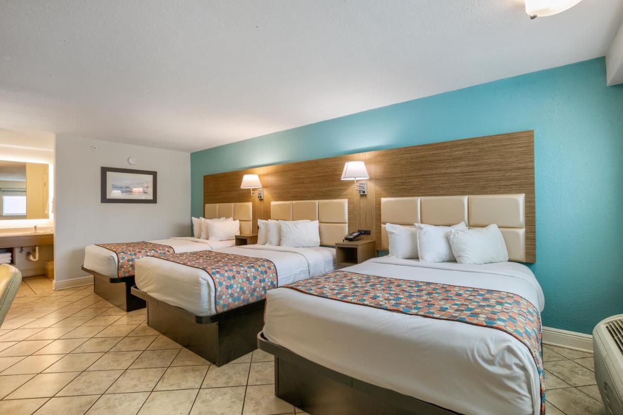 Standard Triple Room - Non Smoking at Beachside Resort Hotel
