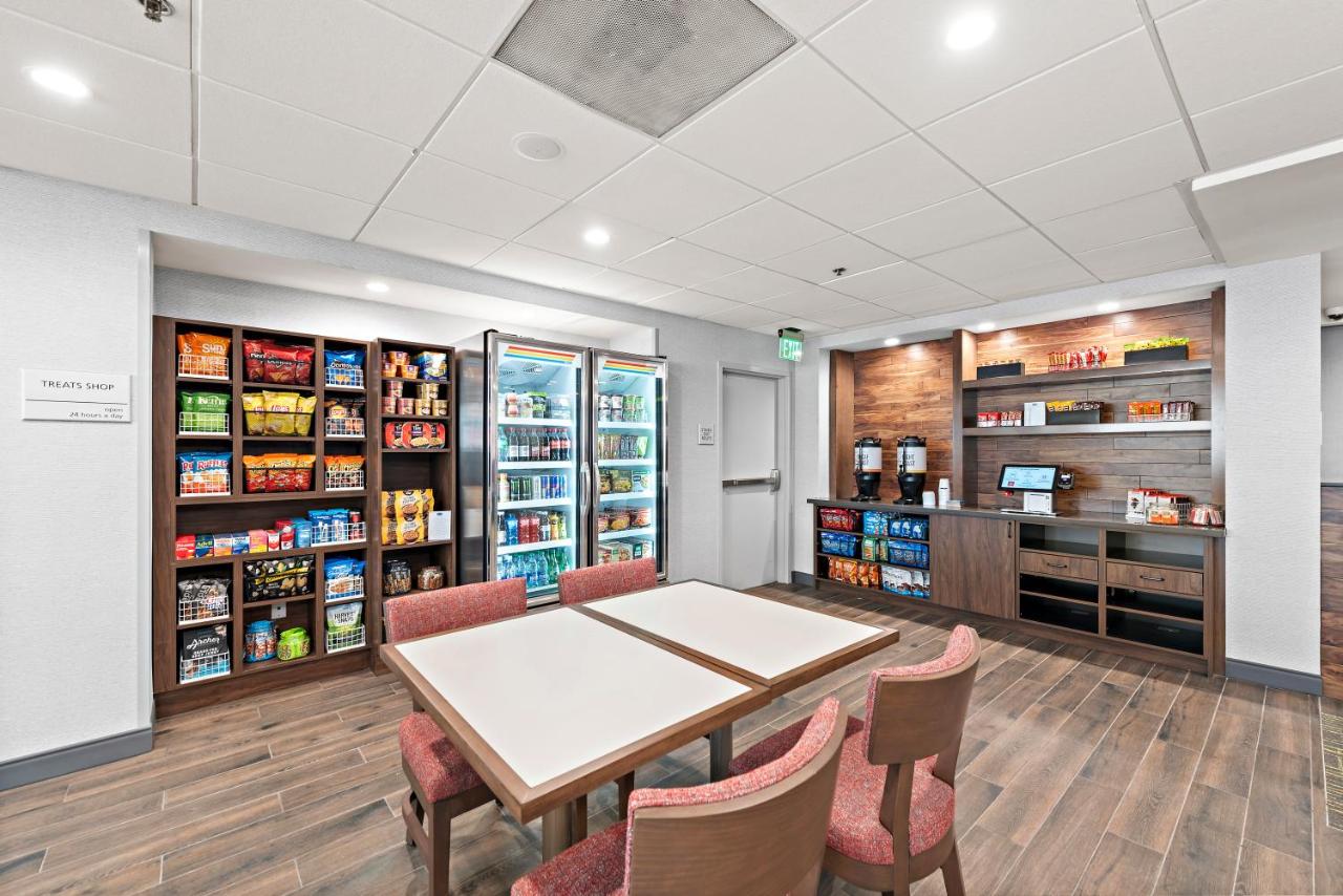 | Wingate by Wyndham Los Angeles Airport