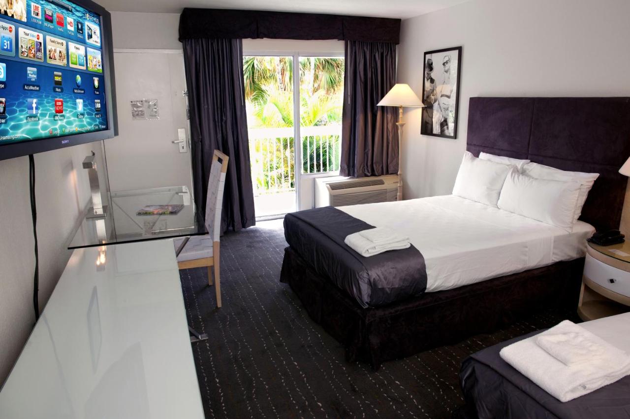 Queen Room with Two Queen Beds at Floridian Hotel