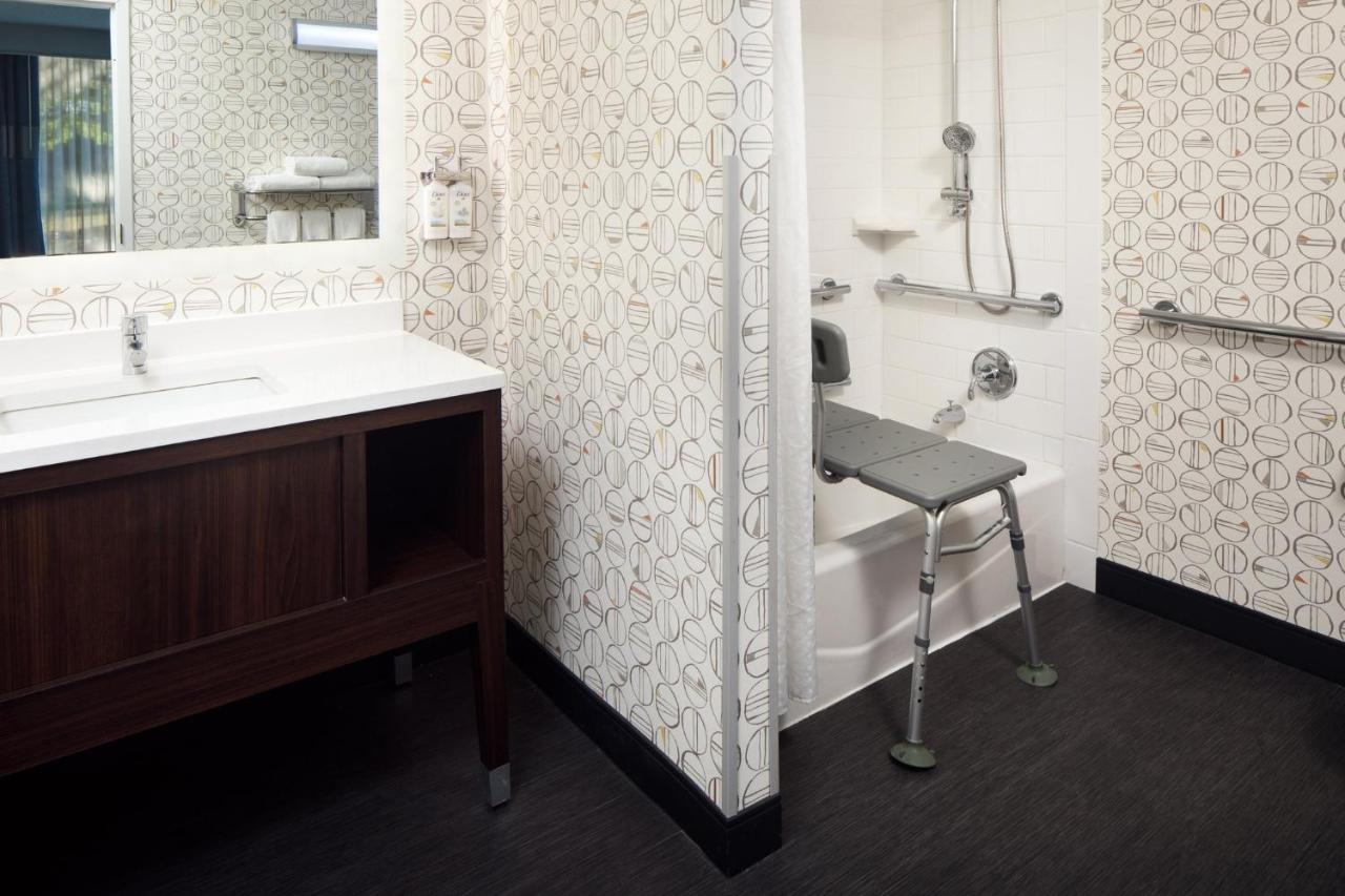 Suite at Holiday Inn Weirton - Steubenville Area, an IHG Hotel