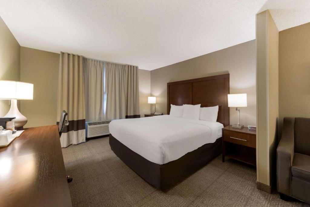 King Suite - Accessible/Non-Smoking at Comfort Inn Wichita East