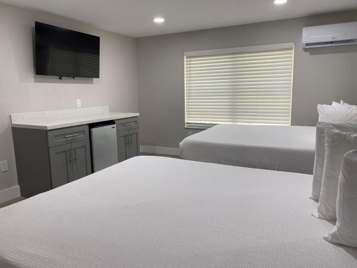 One-Bedroom Suite at Amoray Dive Resort