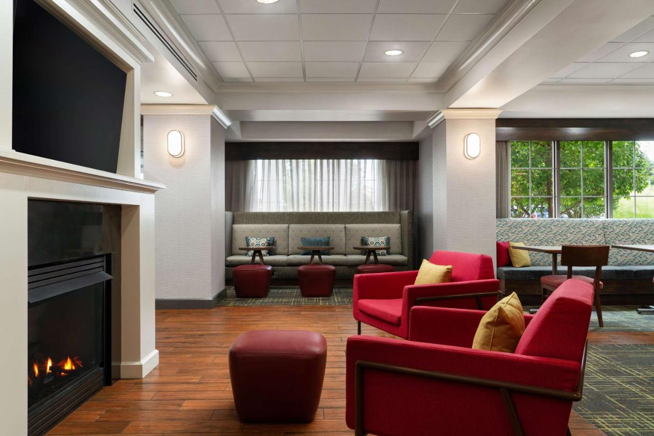  | Hampton Inn South Kingstown - Newport Area