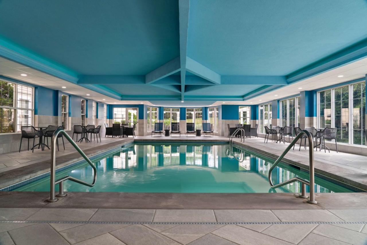 | Hampton Inn South Kingstown - Newport Area