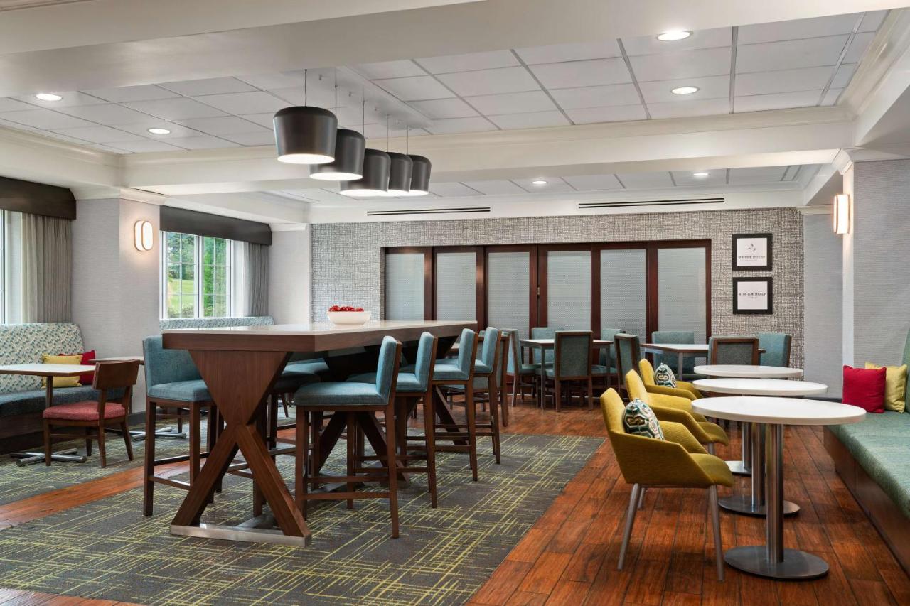 | Hampton Inn South Kingstown - Newport Area