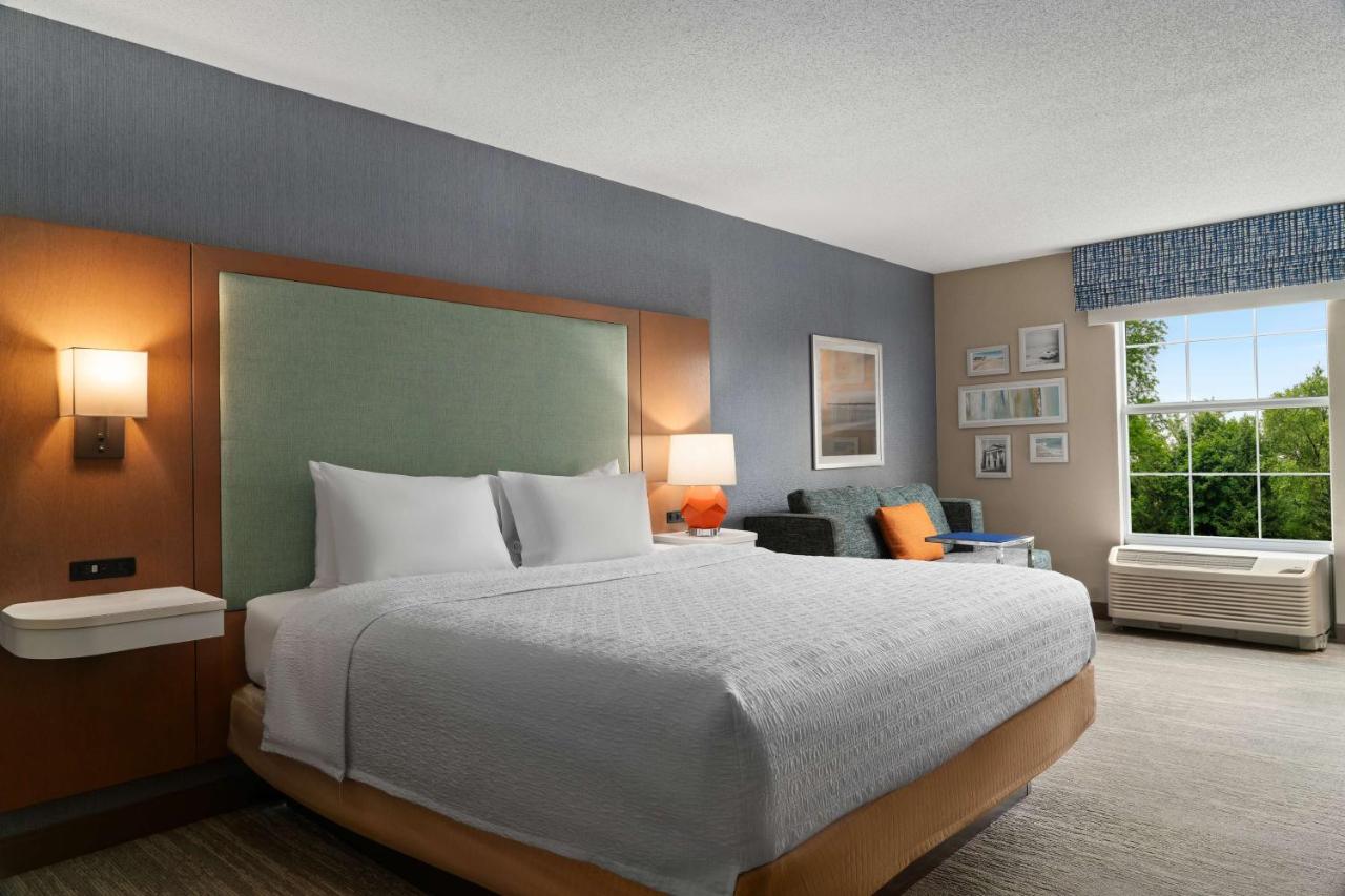 | Hampton Inn South Kingstown - Newport Area
