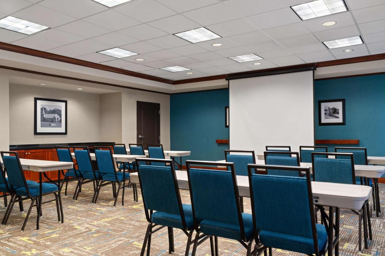 | Hampton Inn South Kingstown - Newport Area