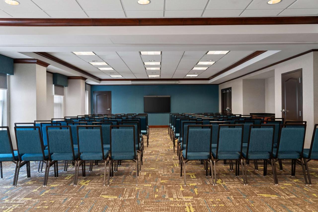 | Hampton Inn South Kingstown - Newport Area