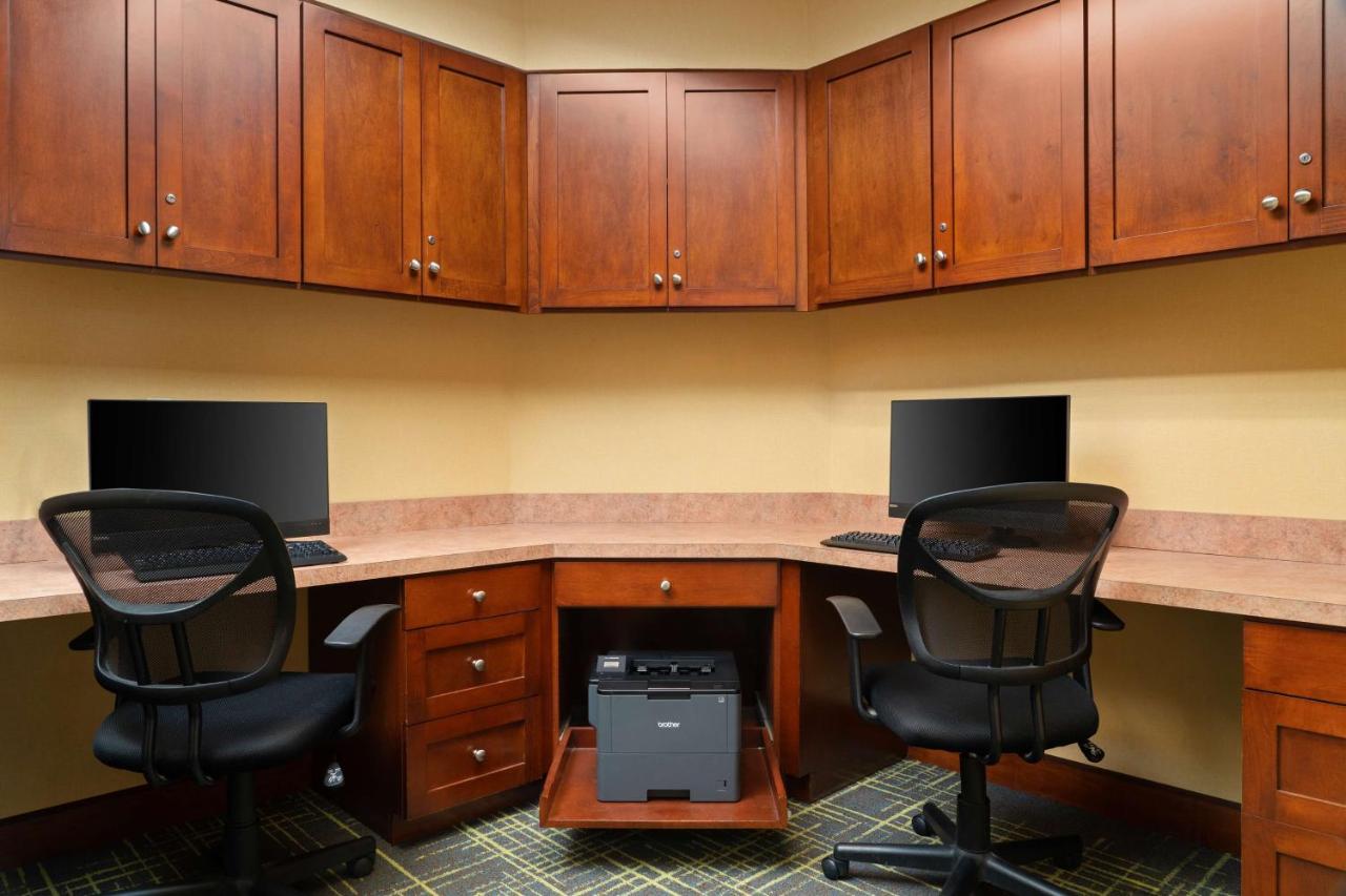 | Hampton Inn South Kingstown - Newport Area