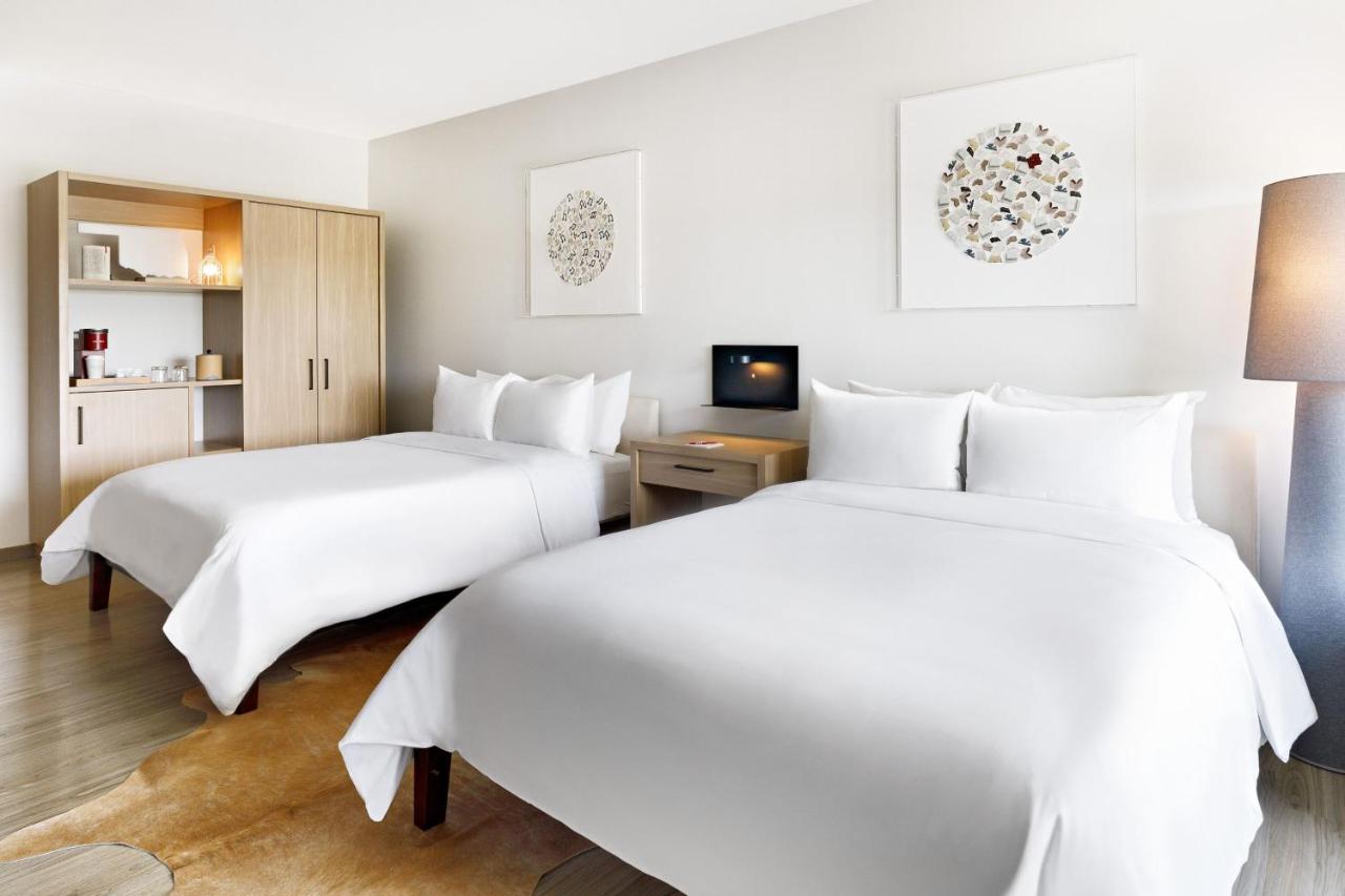 | Noun Hotel
