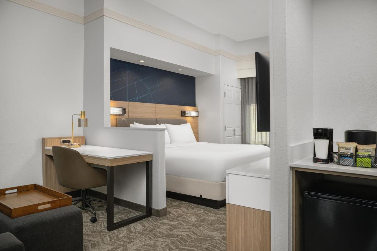 King Studio Suite at SpringHill Suites by Marriott Annapolis
