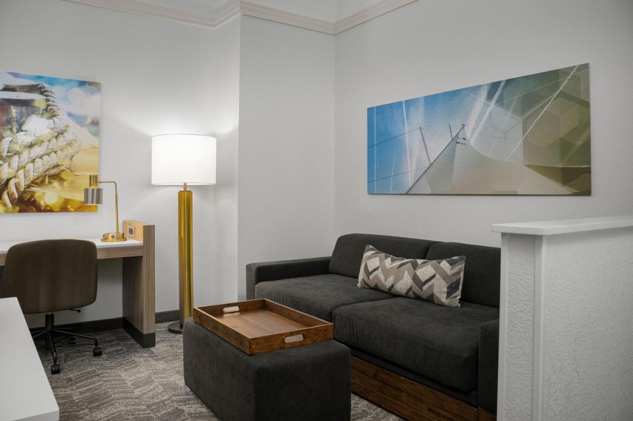 King Studio Suite at SpringHill Suites by Marriott Annapolis
