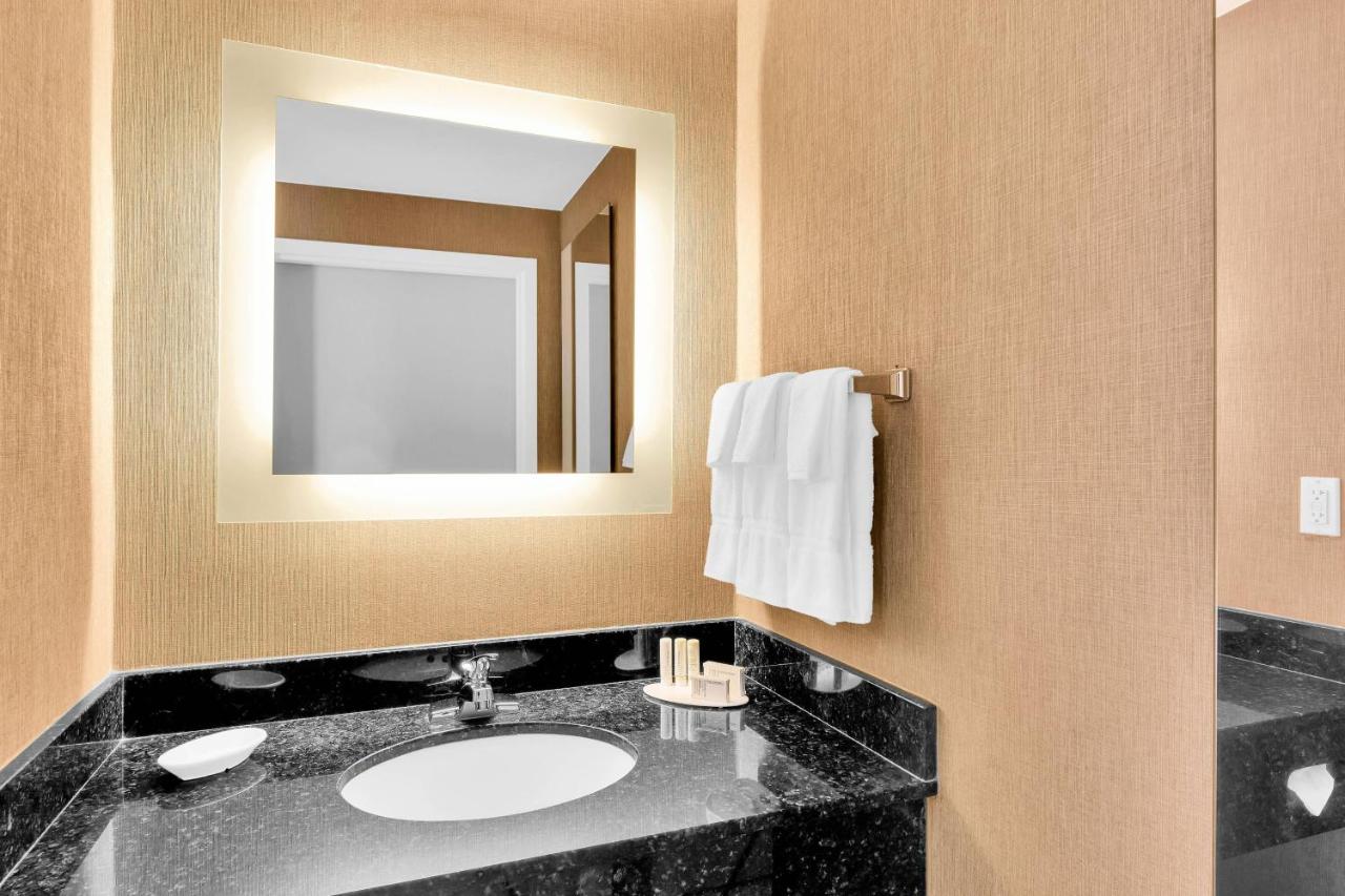 King Studio Suite with Sofa Bed at SpringHill Suites by Marriott Tarrytown Westchester County