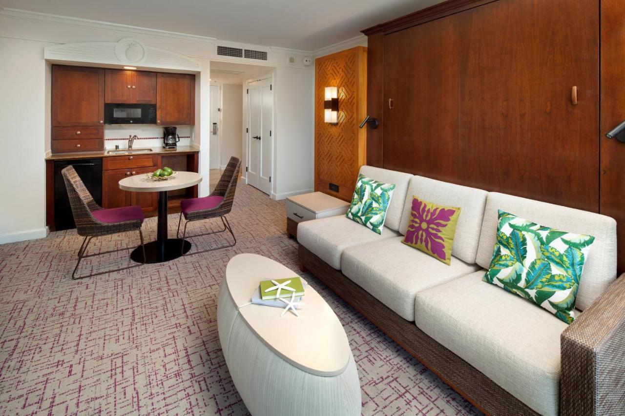 Queen Studio with Oceanfront View at Marriott's Kaua'i Beach Club