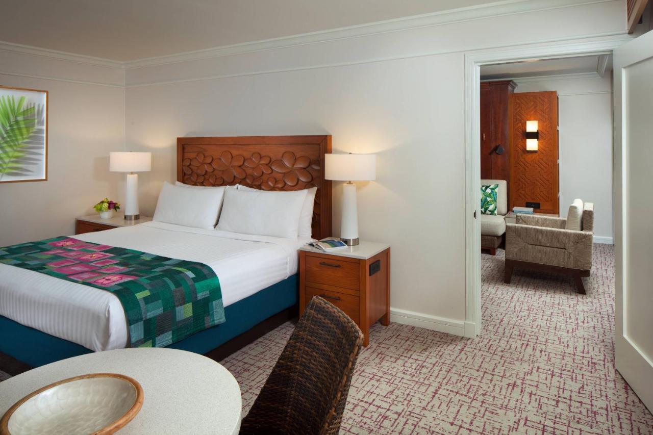 One-Bedroom Villa with Ocean View at Marriott's Kaua'i Beach Club