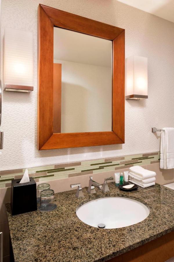 Club, Suite, 1 King at The Westin Edina Galleria