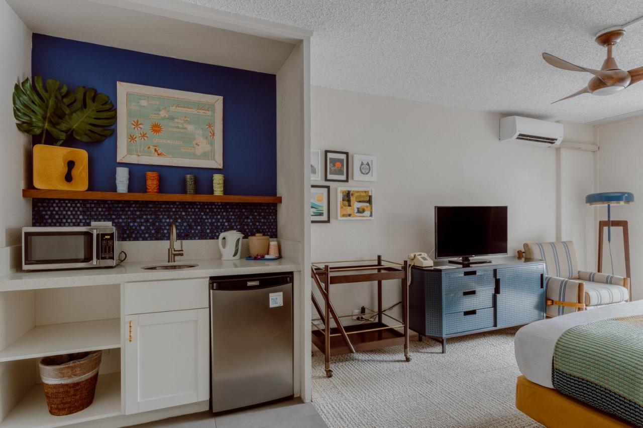  | White Sands Hotel