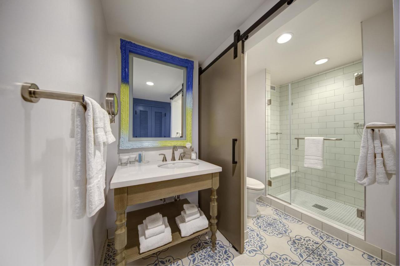 Sapphire Suite at Universal's Loews Sapphire Falls Resort