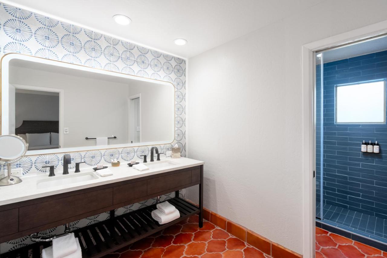Adobe Traditional King Suite at The Wigwam