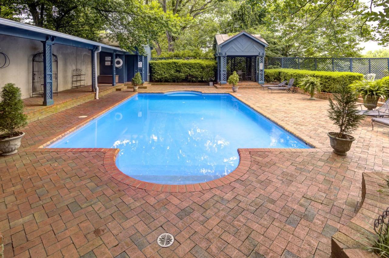  | The Duff Green Mansion