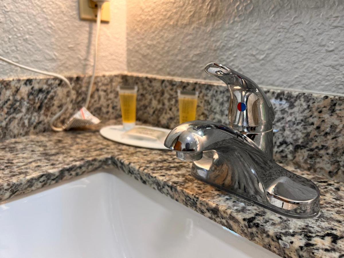  | Super 8 by Wyndham Elizabethtown