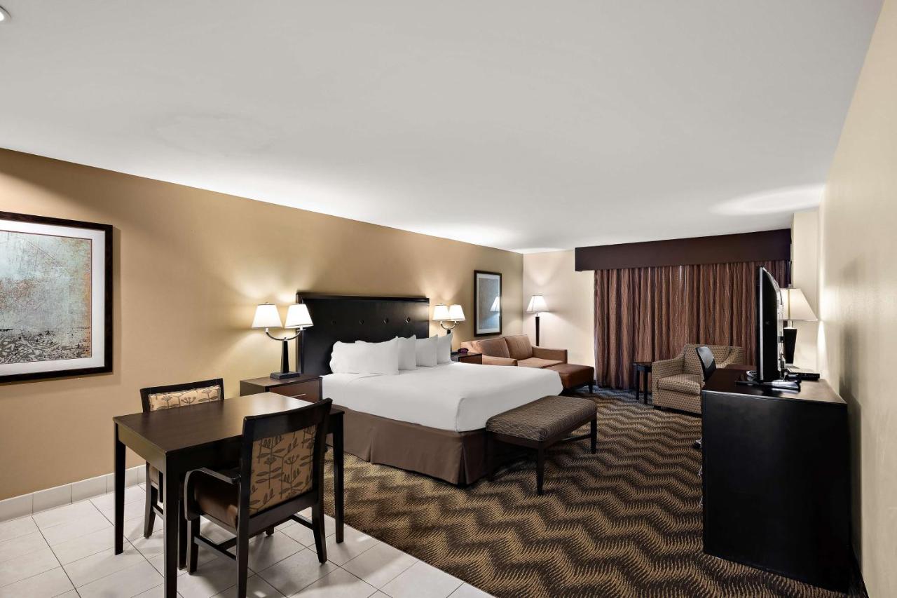 Deluxe King Room at Best Western Plus Gold Country Inn