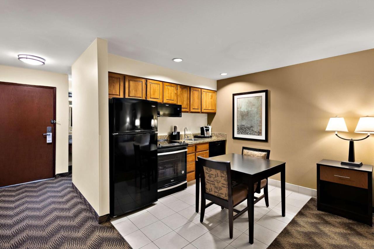 Deluxe King Room at Best Western Plus Gold Country Inn