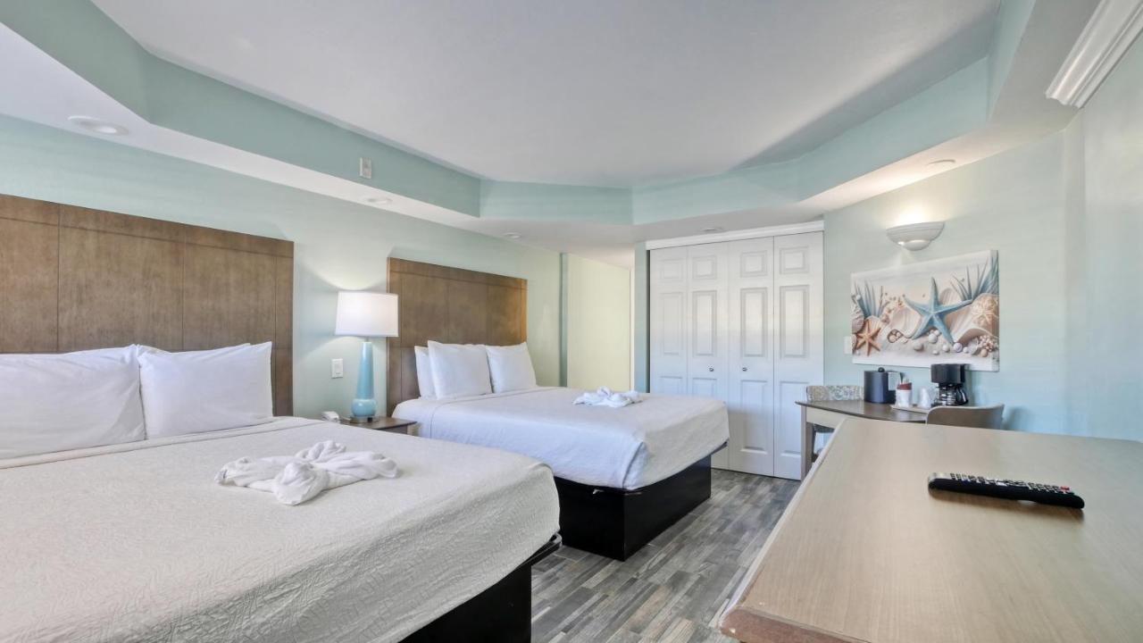 Double Room with City View at Boardwalk Inn and Suites