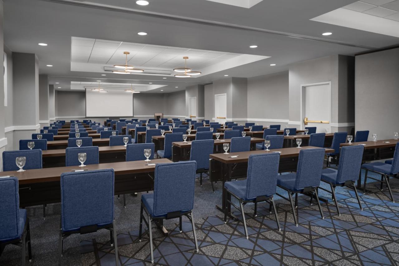 | Courtyard by Marriott Cypress Anaheim/Orange County