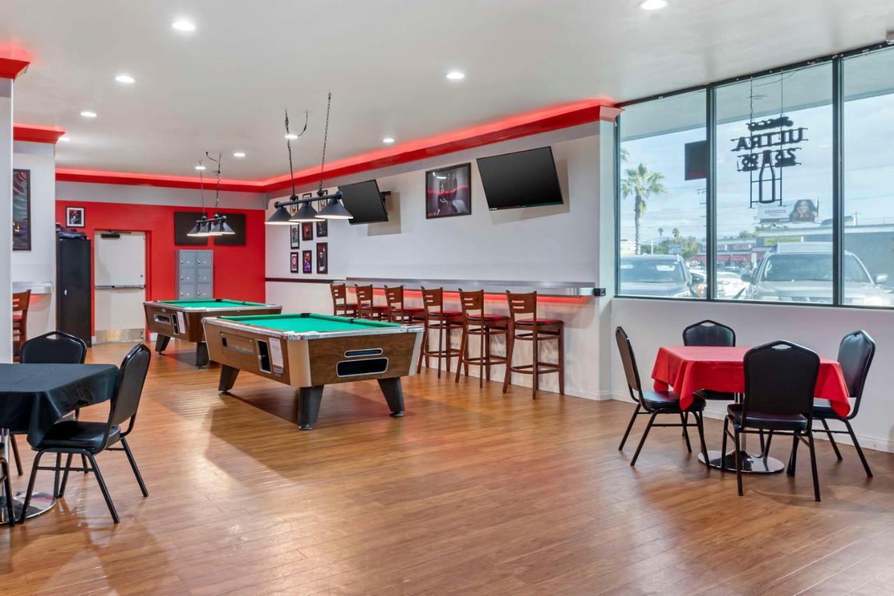 | Best Western Canoga Park Motor Inn