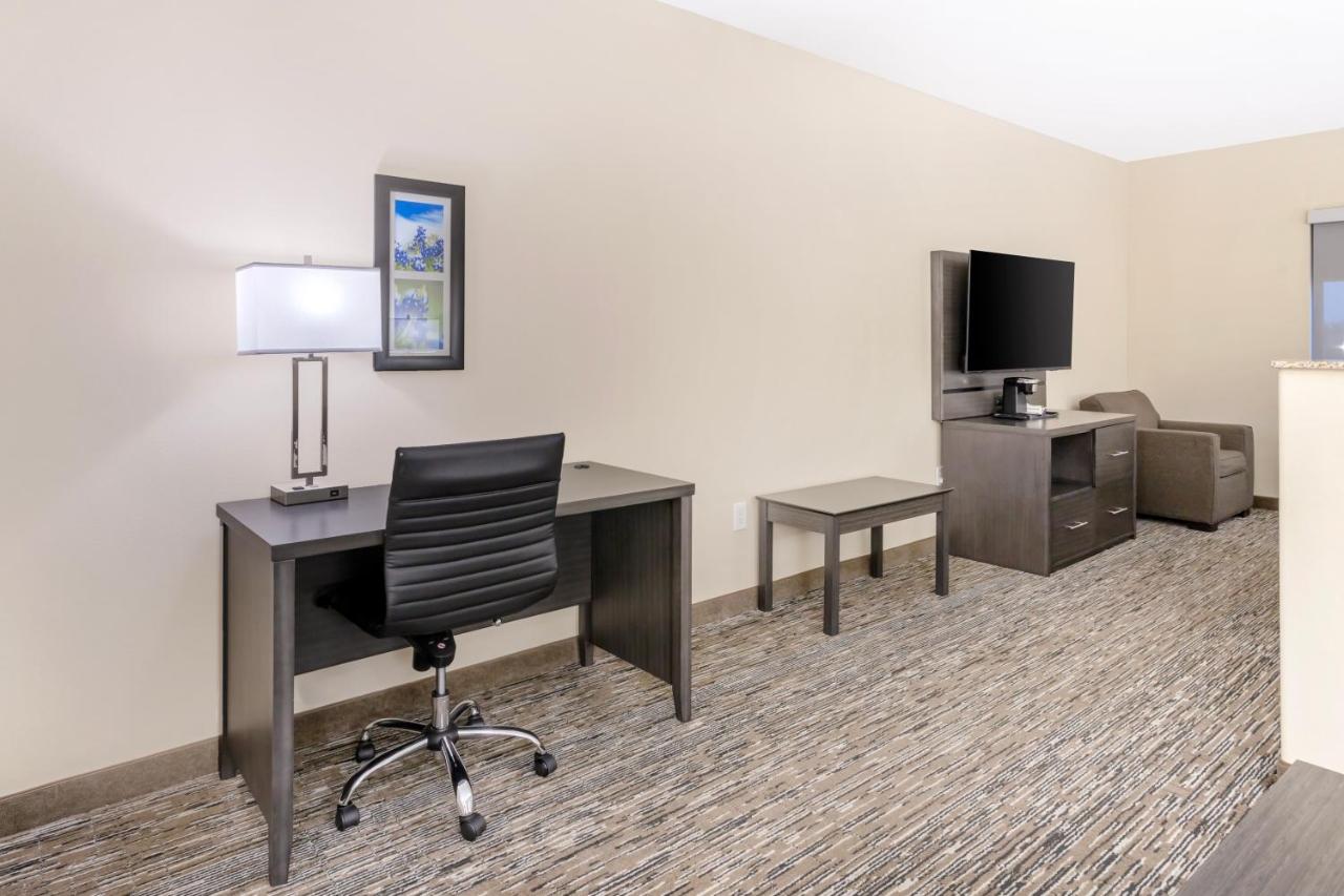 King Suite - Non-Smoking at Comfort Inn Orange