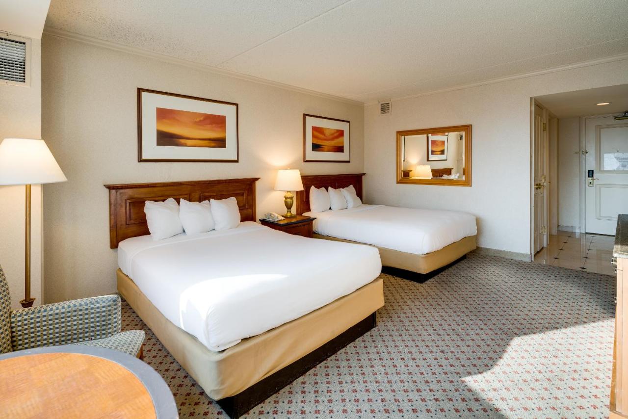 Orleans Tower Standard Double Queen at Showboat Hotel Atlantic City