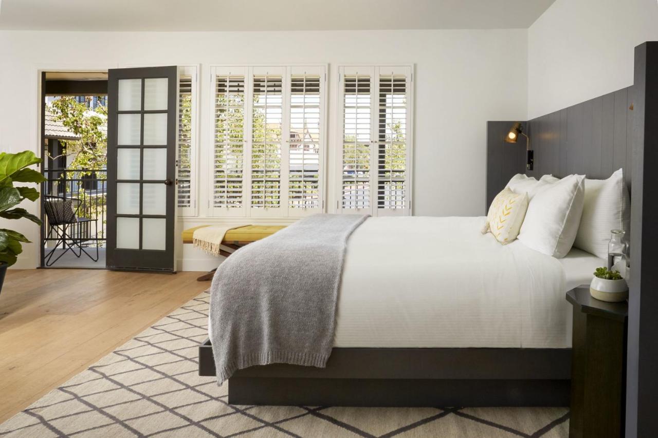 Deluxe Single Room with Balcony at The Landsby