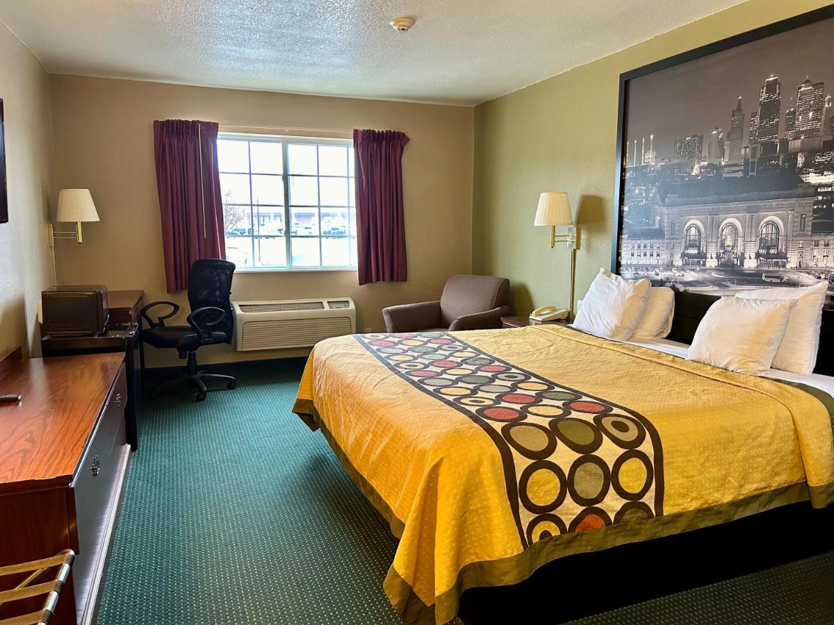  | Super 8 by Wyndham Platte City Kansas City Area