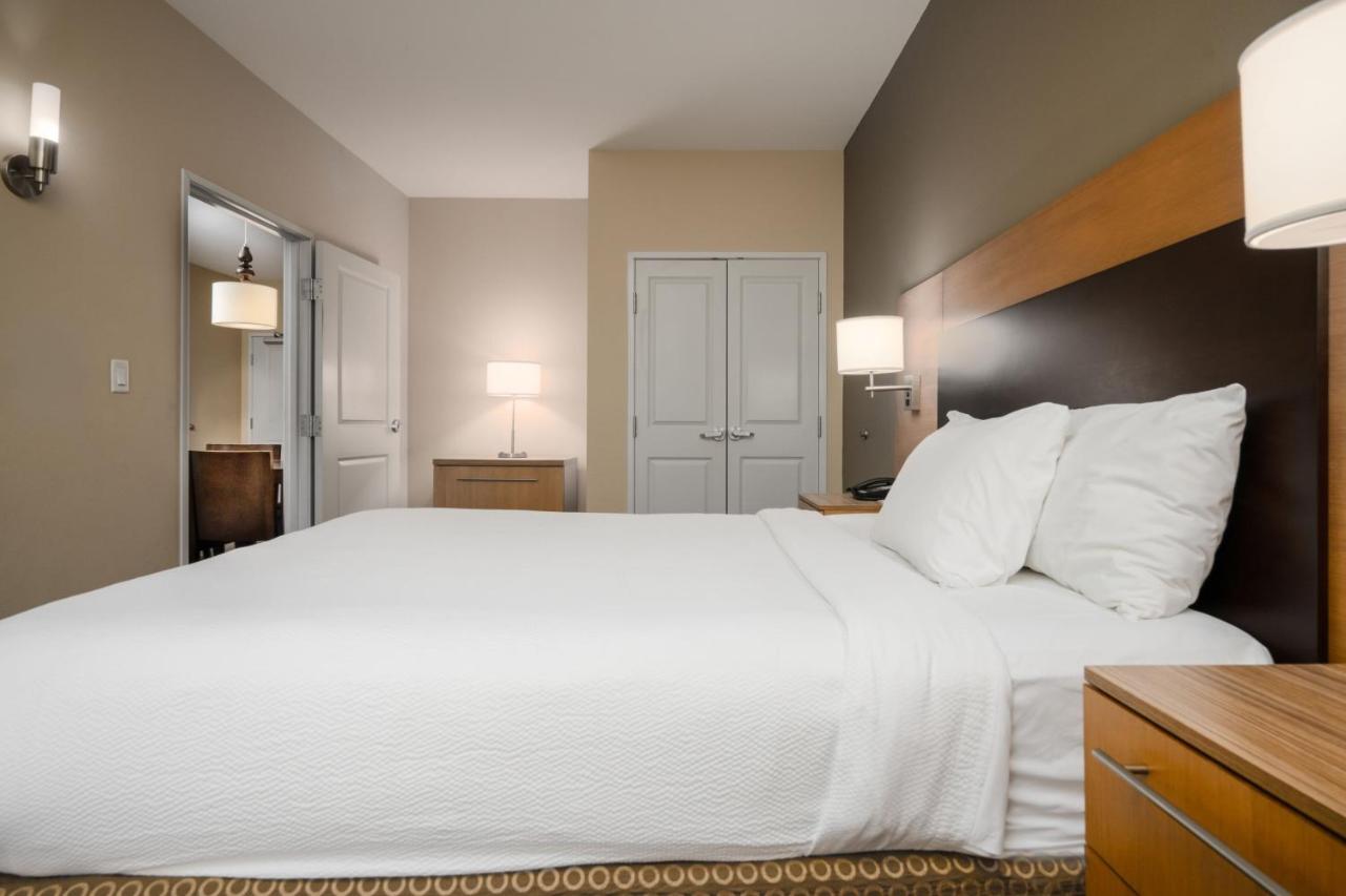 Two-Bedroom Suite at Towneplace Suites by Marriott Houston Galleria Area