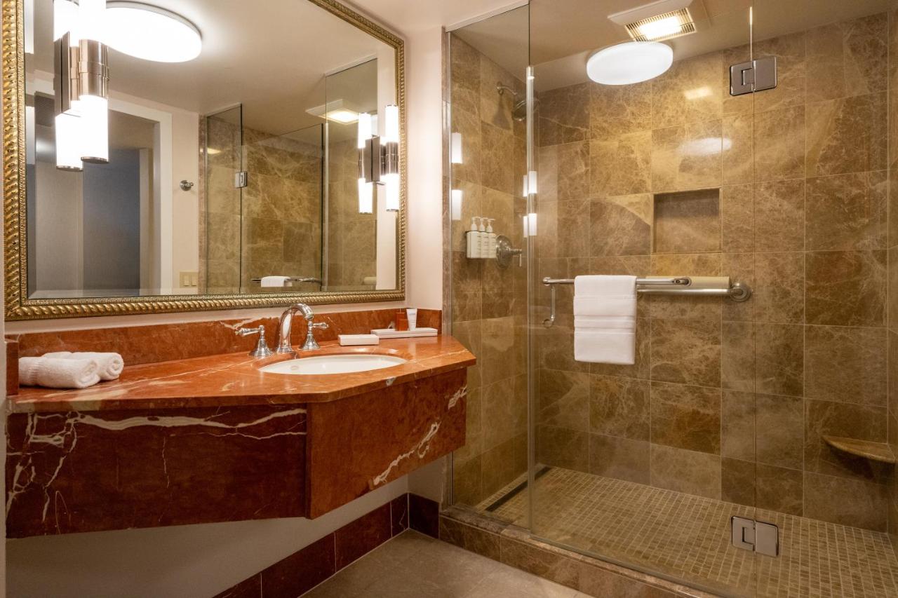 Deluxe King Room with Harbor View at Monterey Plaza Hotel & Spa