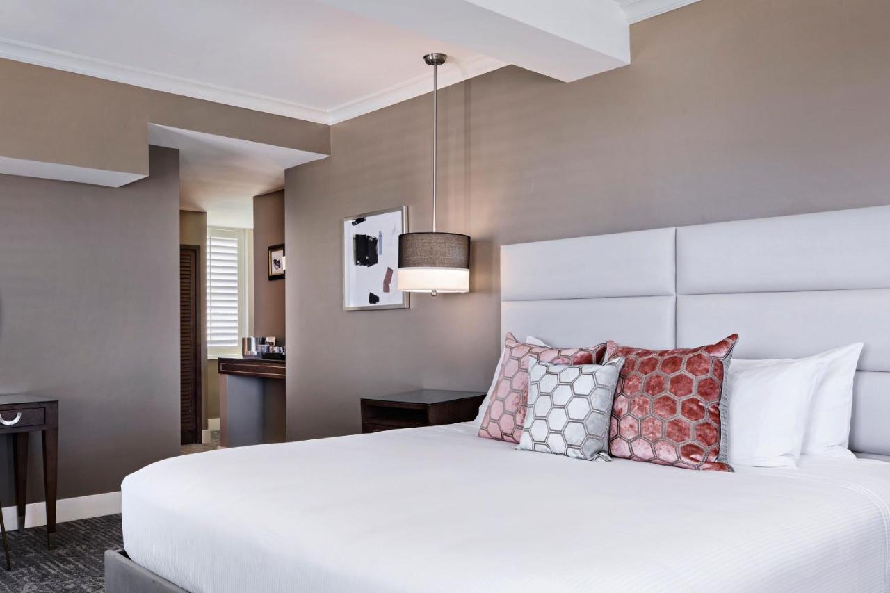 Larger Guest room, 1 King, City view, Corner room at Ambassador Hotel Oklahoma City, Autograph Collection