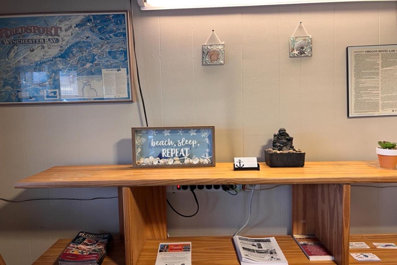  | Anchor Bay Inn