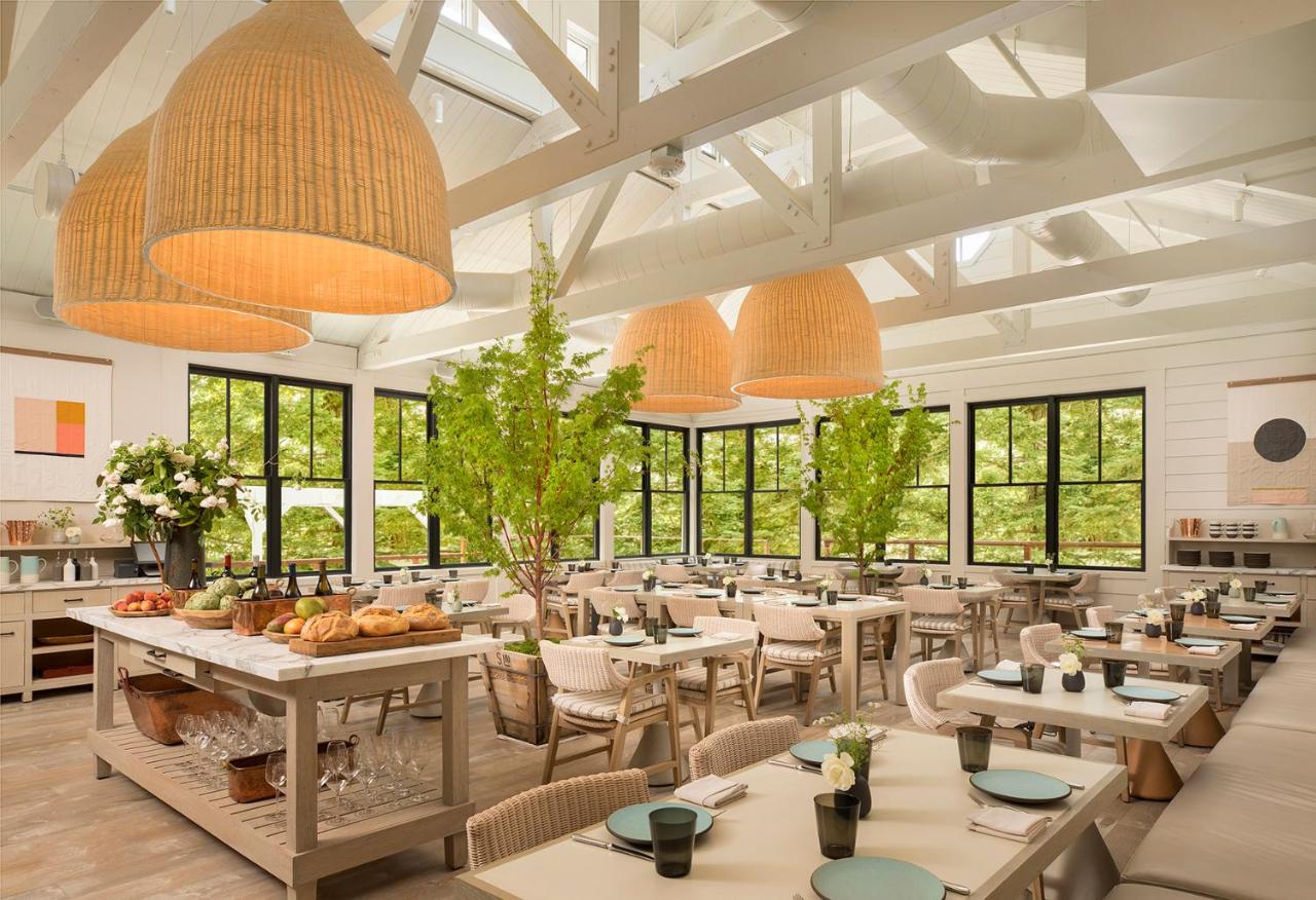| MacArthur Place Inn & Spa