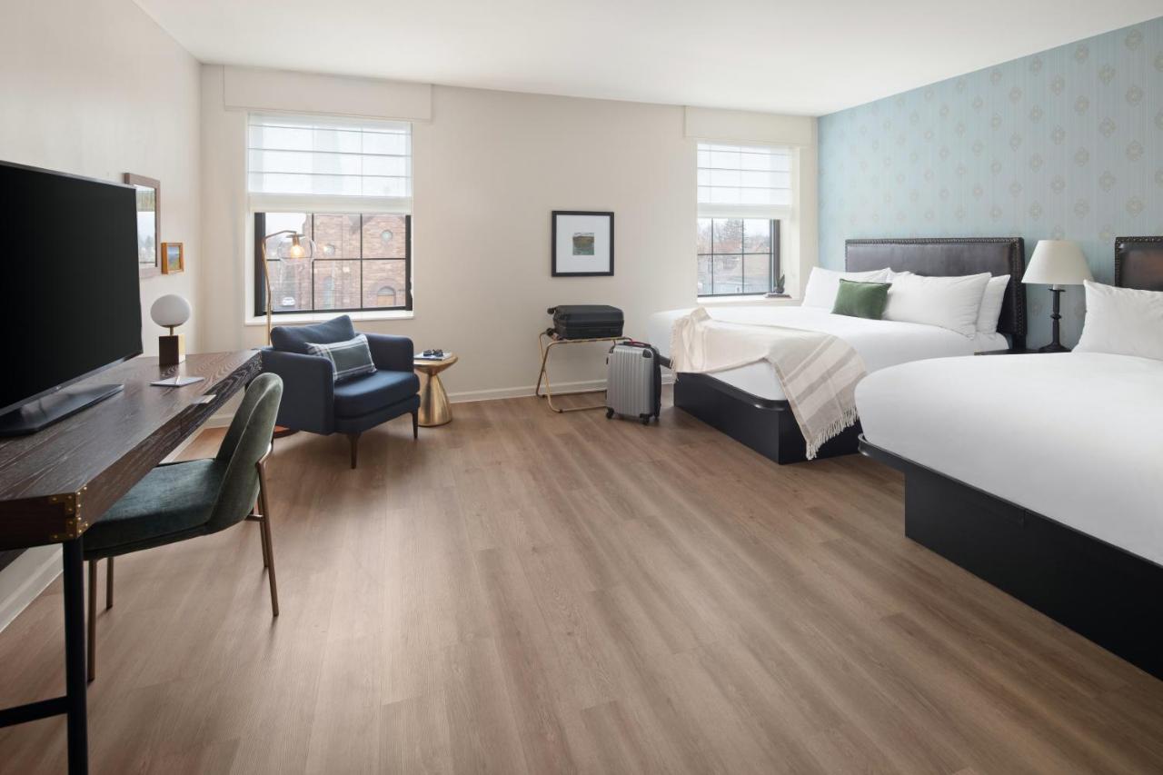 Queen Room with Two Queen Beds at Landmark Inn