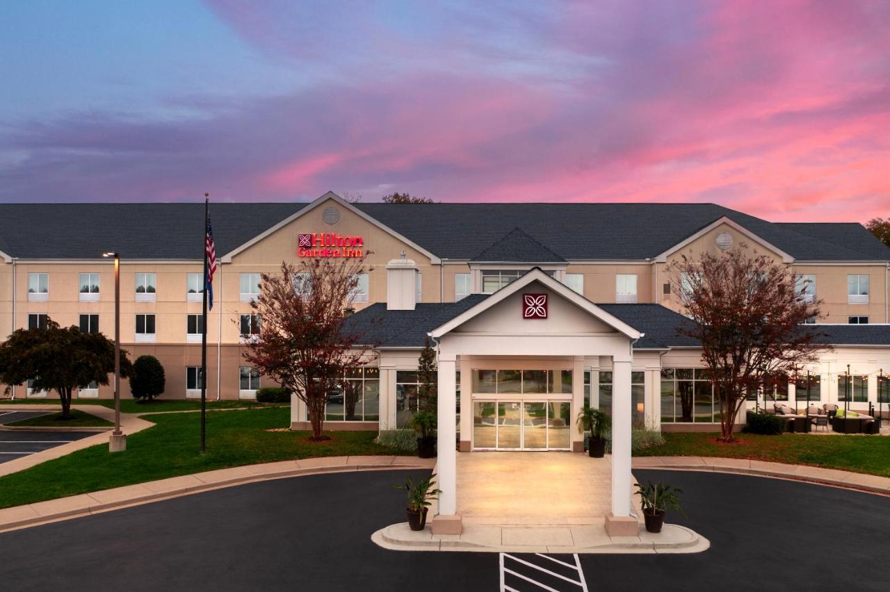 | Hilton Garden Inn Solomons