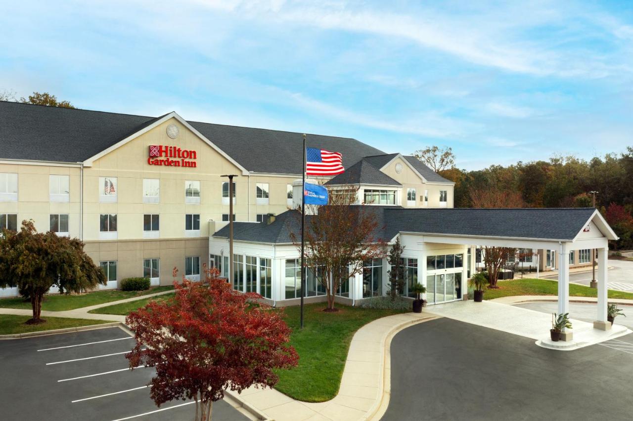 | Hilton Garden Inn Solomons