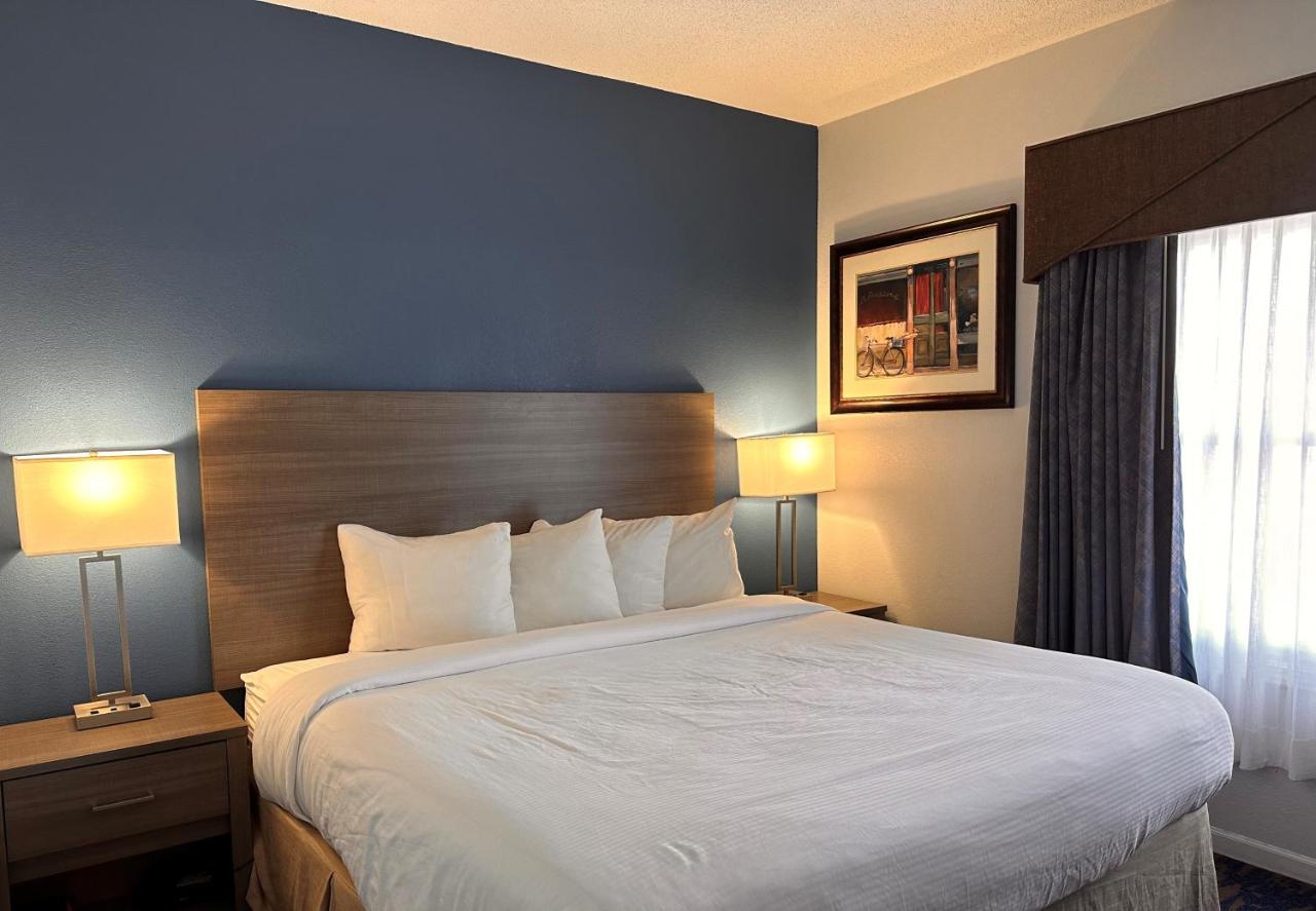 King Studio Suite - Non-Smoking at Baymont by Wyndham Indianapolis Northwest