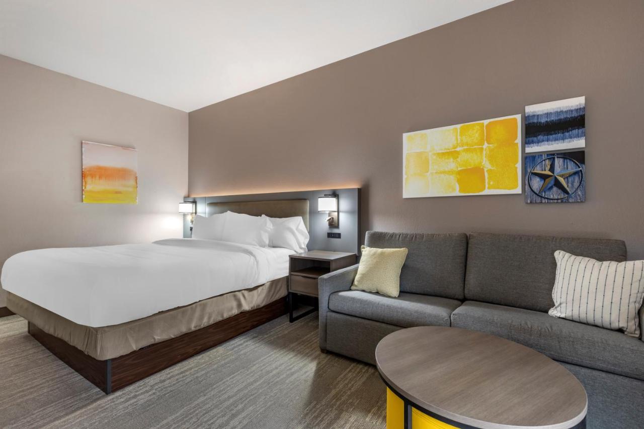 King Suite with Sofa bed - Disability Access/Non Smoking at Comfort Inn - Weatherford