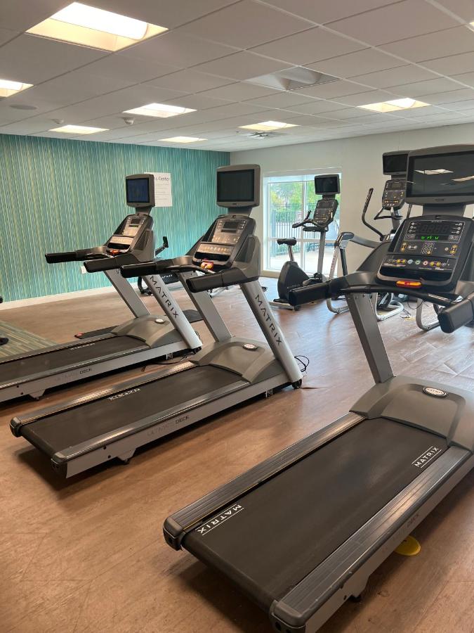  | Holiday Inn Express And Suites Mobile - University Area, an IHG Hotel