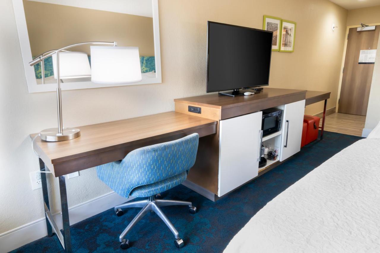 Queen Room with Two Queen Beds - Non-Smoking at Hampton Inn St. Augustine US1 North
